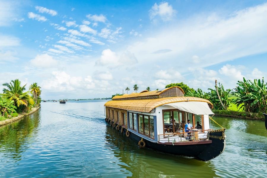 Kerala backwaters houseboat